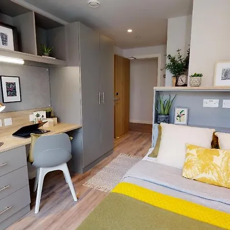 Private Ensuite Bedrooms At Altus House Near Leeds City Centre Exterior photo
