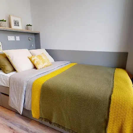Private Ensuite Bedrooms At Altus House Near Leeds City Centre Exterior photo