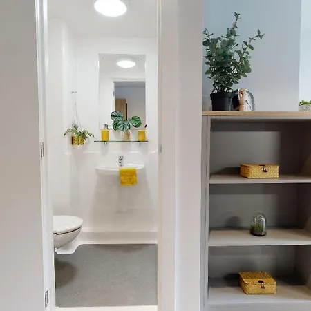 Private Ensuite Bedrooms At Altus House Near Leeds City Centre Exterior photo